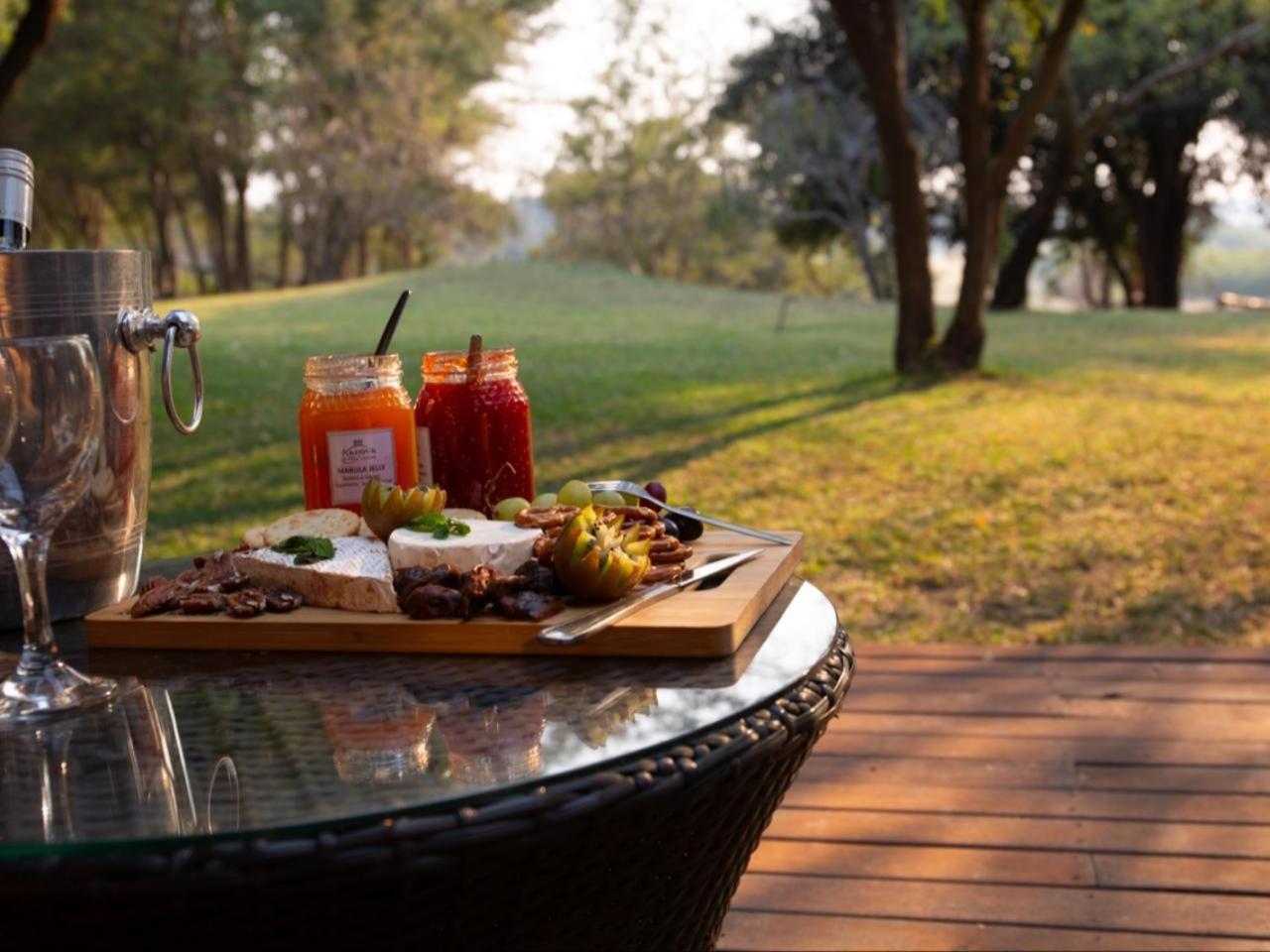 Kayova River Lodge Ndiyona Exterior foto